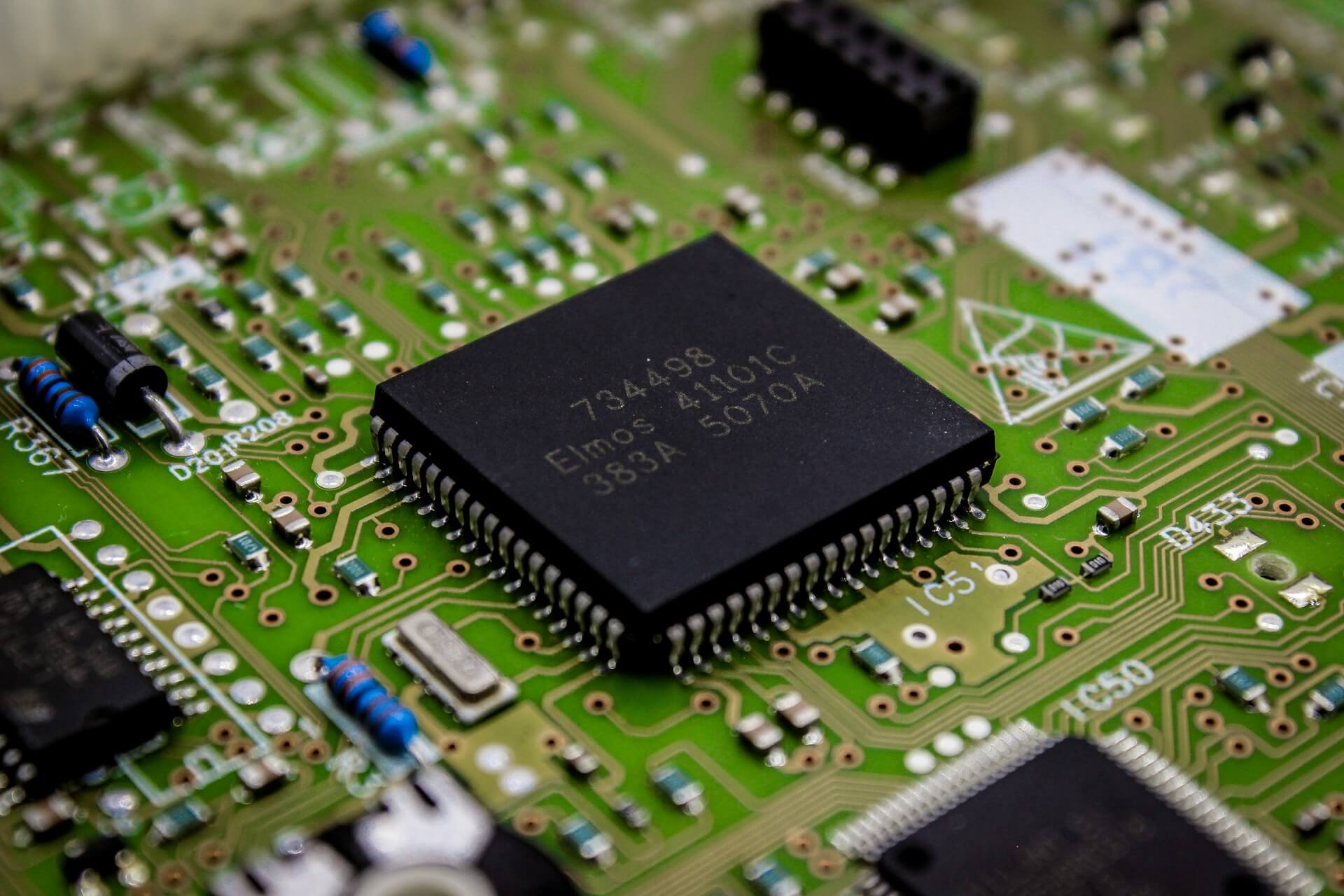 Fabricantes de Semicondutores: Conheça os 8 maiores do setor Fabricantes de Semicondutores Conheça os maiores do setor